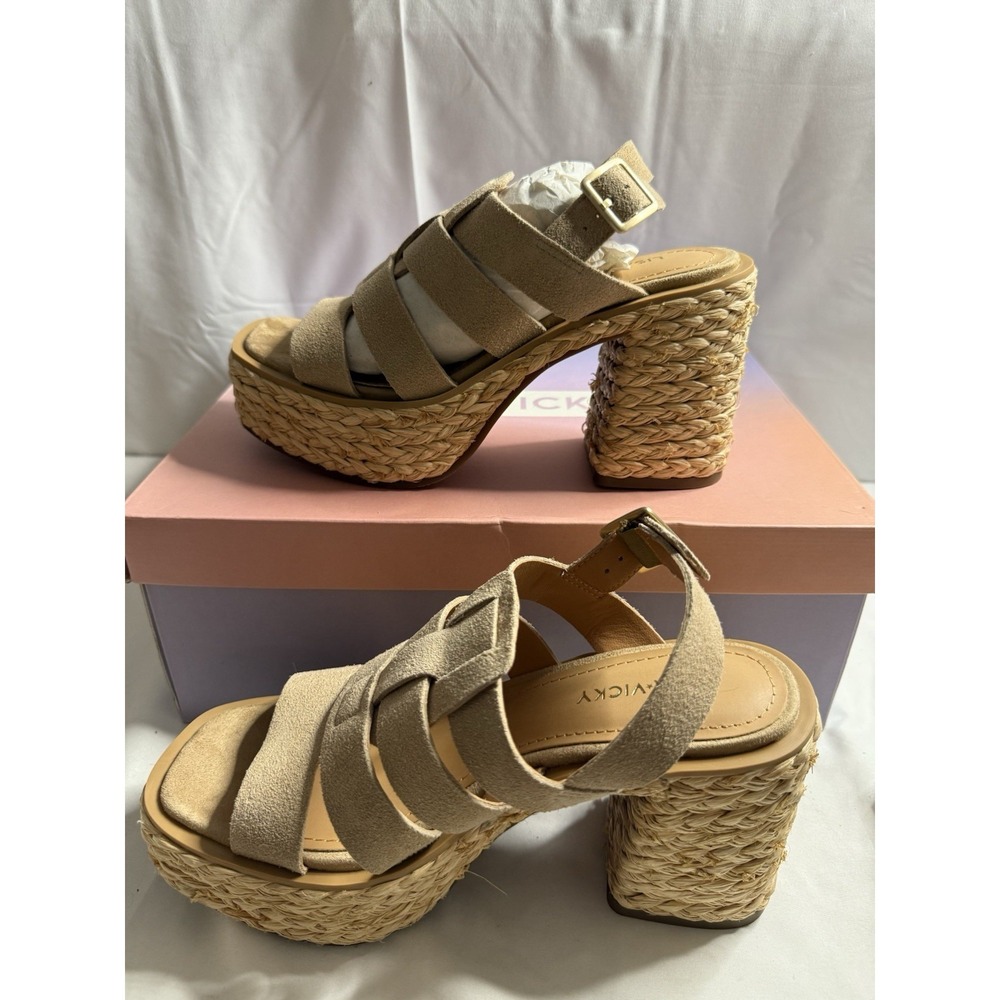 Lisa Vicky Nordstrom Just-V Tan Camel SPL Sued Wedge Sandals Women Size 6M